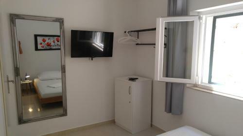 Hostal Privat Room With Privat Bathroom David