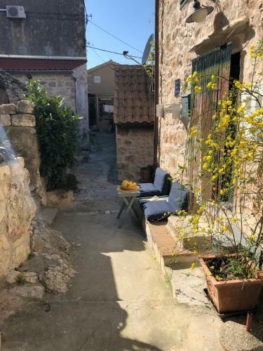 Apartamentos Central Cosy Stone House