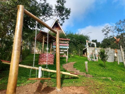 Recanto Mau� - Chal� Azaleia