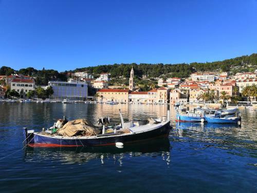 Hvar Out Apartment
