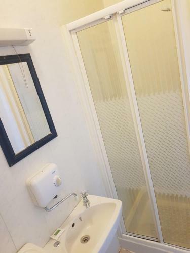 Hostal Billycan Guest Rooms
