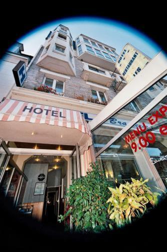 Hotel Les Arcades