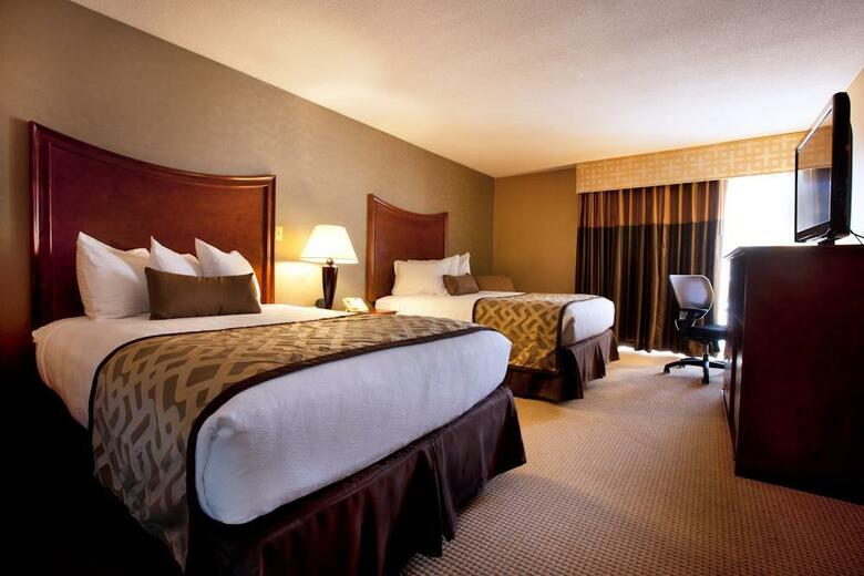 Best Western Plus North Haven Hotel