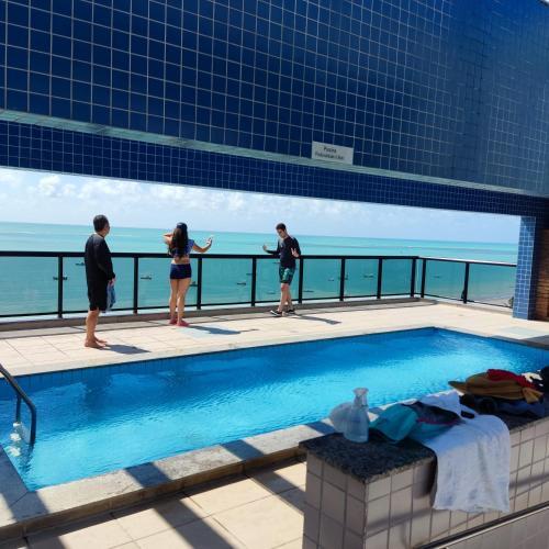 Apartamento Duplex Beira Mar de Paju�ara :)