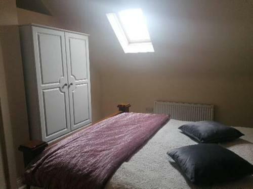 Victoria's Countryside Apartment