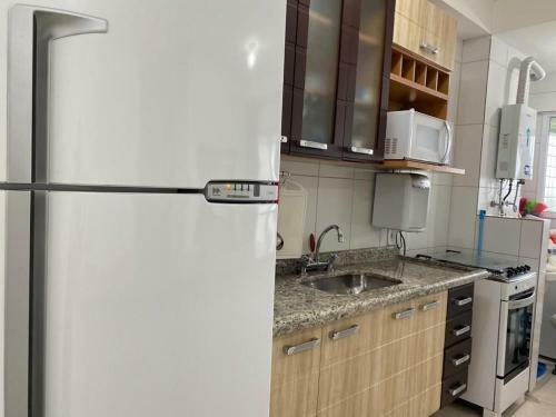 Mon33 - Edif�cio Baalbek - Apartamento 33
