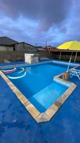 Blue House - Casa Com Ampla �rea de Lazer E Piscina