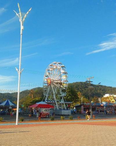 Ed�cula Completa Com Piscina