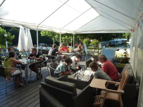 Camping Du Pont De Braye