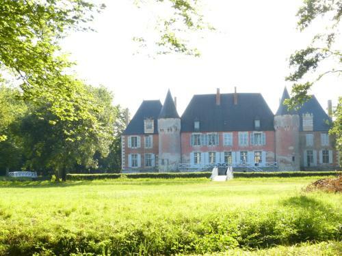 Hostal Ch�teau De Souesmes