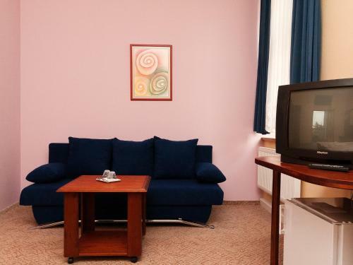Hostal Penzion Mal� Val
