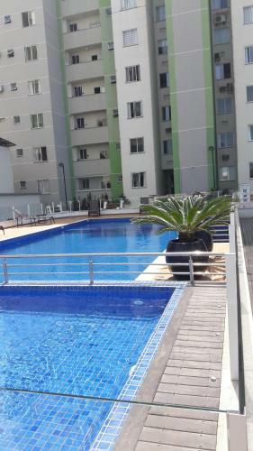 Apartamento Apto Pi�arras Com Piscina
