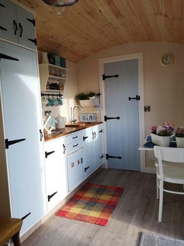 Atlantic Way Shepherd Hut