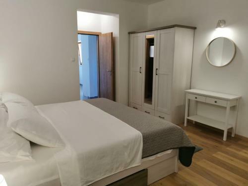 Apartman Kne?e