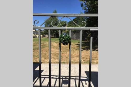 Apartamento Riverside Haven