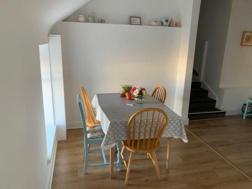 Room 2 Camp Street B&B & Self Catering
