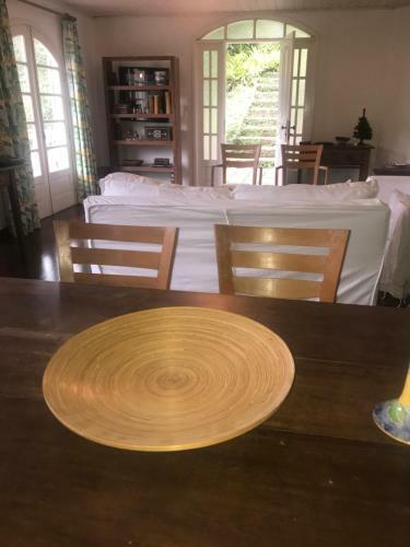 Casa Com Charme de Montanha Em Itaipava!