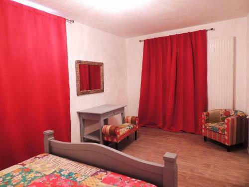 Bed & Breakfast Chambre Et Gite La Dorgisane