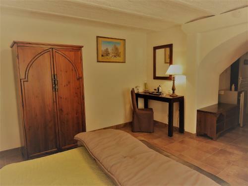 Bed & Breakfast Chambre Et Gite La Dorgisane