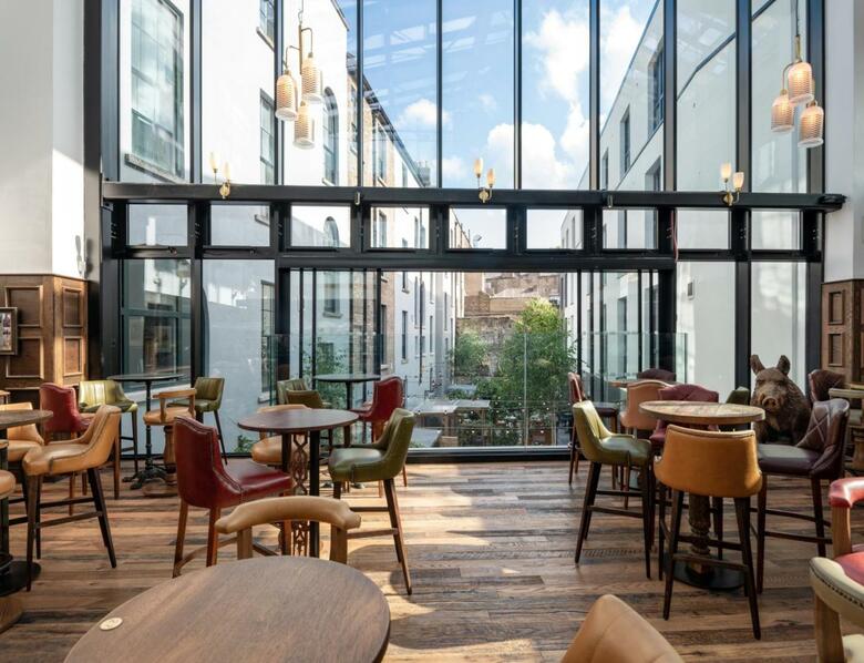 Keavan's Port Hotel , Dublin