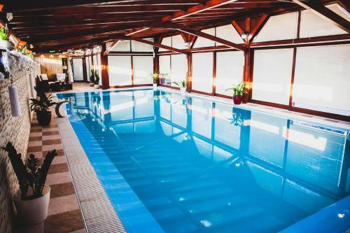 Hostal Barackos Wellness Villa F�t