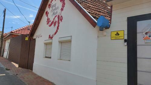 Gy�ngy Apartmanh�zak