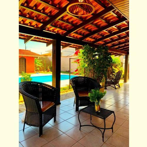 Casa Com Piscina Em Penha/sc - Beto Carrero World