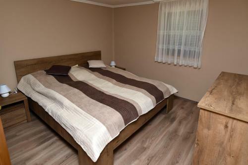 Sir�ly Apartman