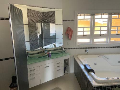 Casa de Campo Alto Padrao