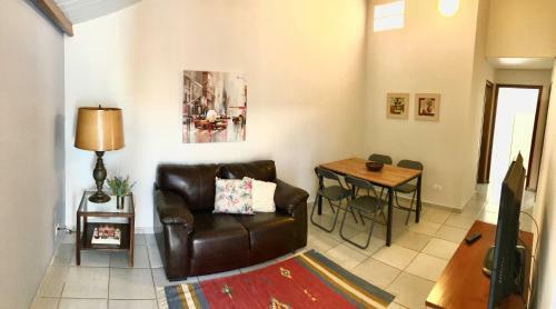 Casa Com �tima Localiza��o
