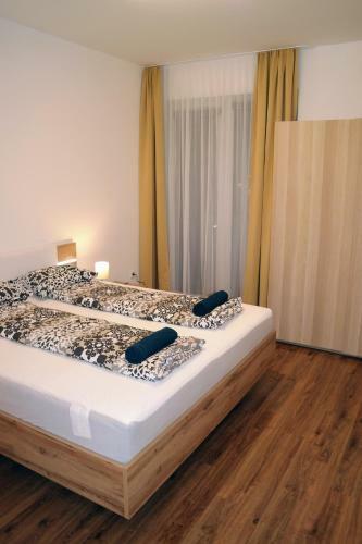 Riverside Apartman