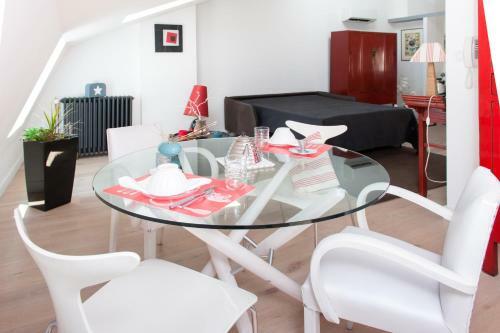 Bed & Breakfast Chambres D'h�tes Aux Deux Buis