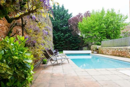 Bed & Breakfast Chambres D'h�tes Aux Deux Buis