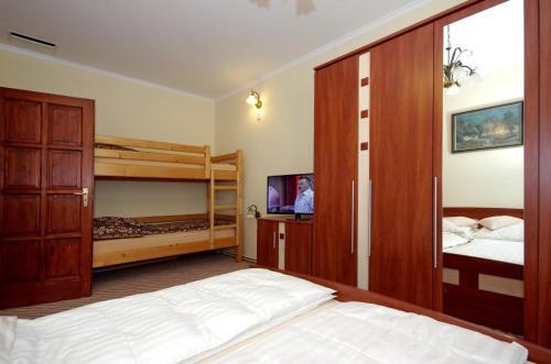 M�ty�s Apartmanh�z