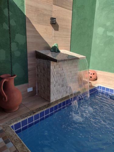 Casa Em Prado Com Piscina - Temporada