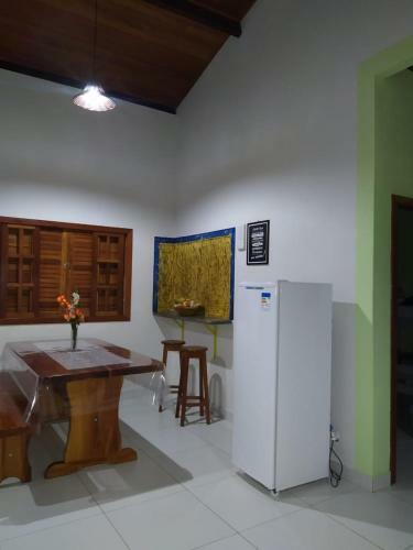 Casa Com Piscina - Prado