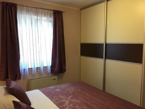 Apartments Sanbrandin