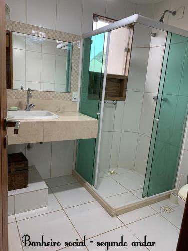 Casa Grande Com Piscina