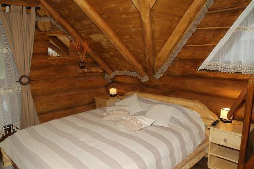 Hostal Vadul Lupilor