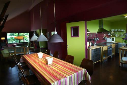 Gites Vall�e D'ossau - Les Jardins Du Cot