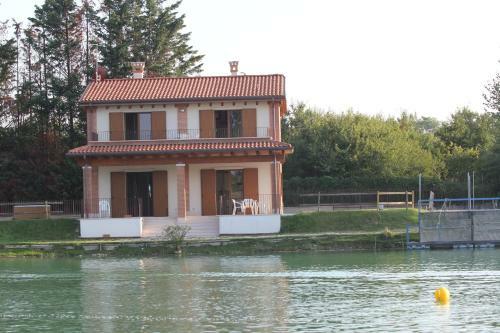 Bed & Breakfast Laghetto Ai Portici