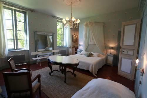 Bed & Breakfast Chambres D'h�tes Domaine Du Buc