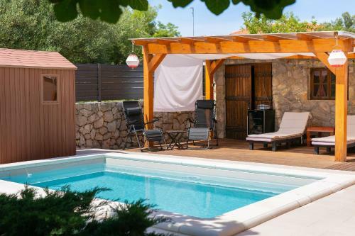 Apartman Bor
