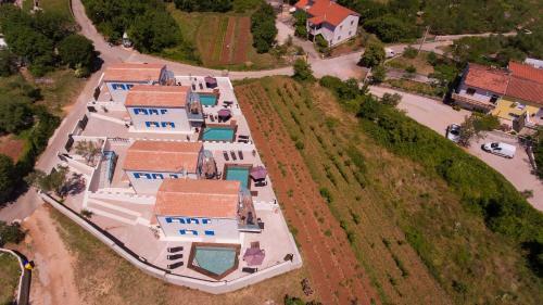 Villa Pax Houses