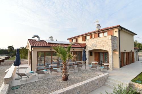 Villa Muskatel