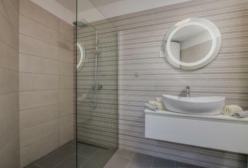 Apartments Villa "aurea" With Pool