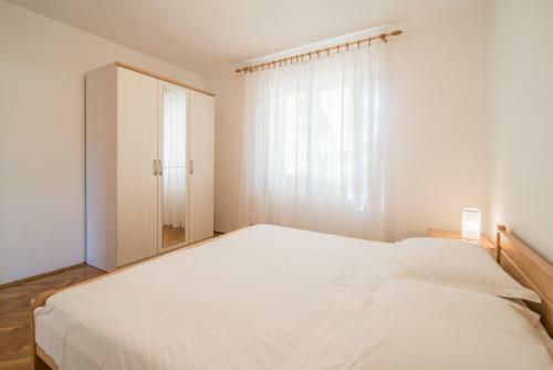 Apartments Ana S