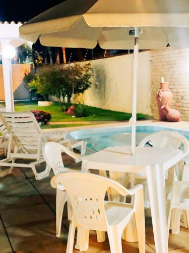 Casa Para 9 Pessoas, Com Piscina E Churrasqueira