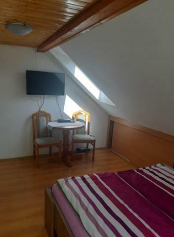 Hostal Aleksa Apartman