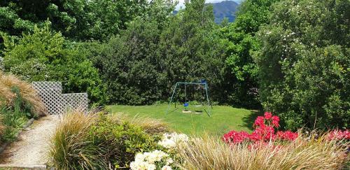 Alpine Garden Motel